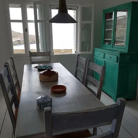 Tinos Tanaos Kardhianí