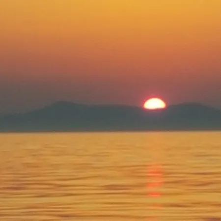 Vila Tinos Tanaos *
