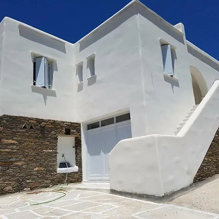 Vila Tinos Tanaos *